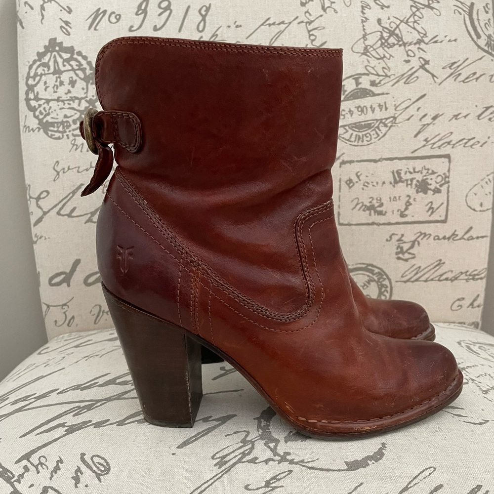 Ladies FRYE boots